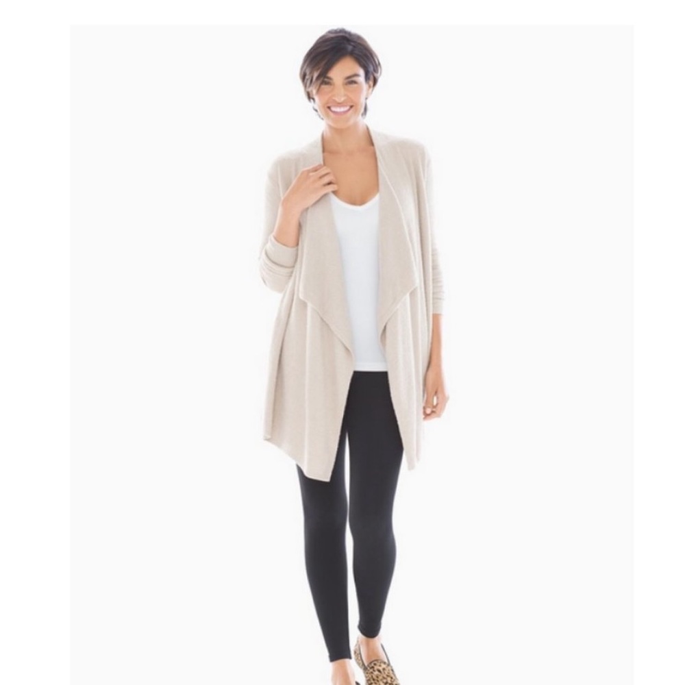 NWT BAREFOOT DREAMS BAMBOO CHIC LITE CALYPSO WRAP